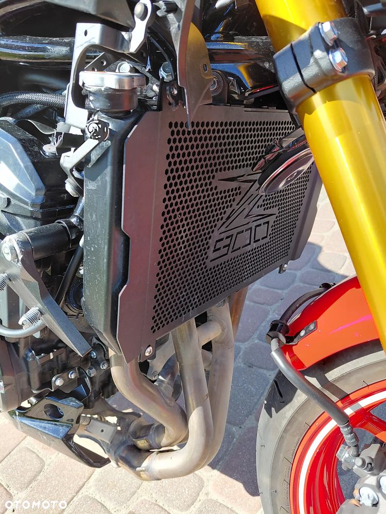 Kawasaki Z 900 - 13