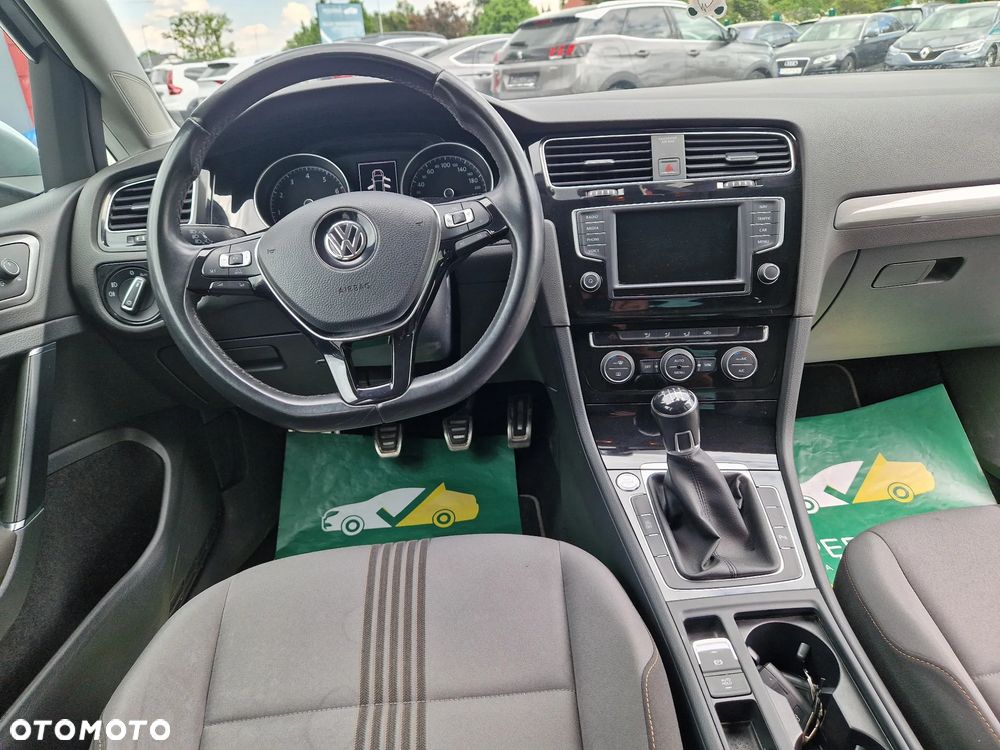 Volkswagen Golf 1.2 TSI BlueMotion Technology Allstar - 15
