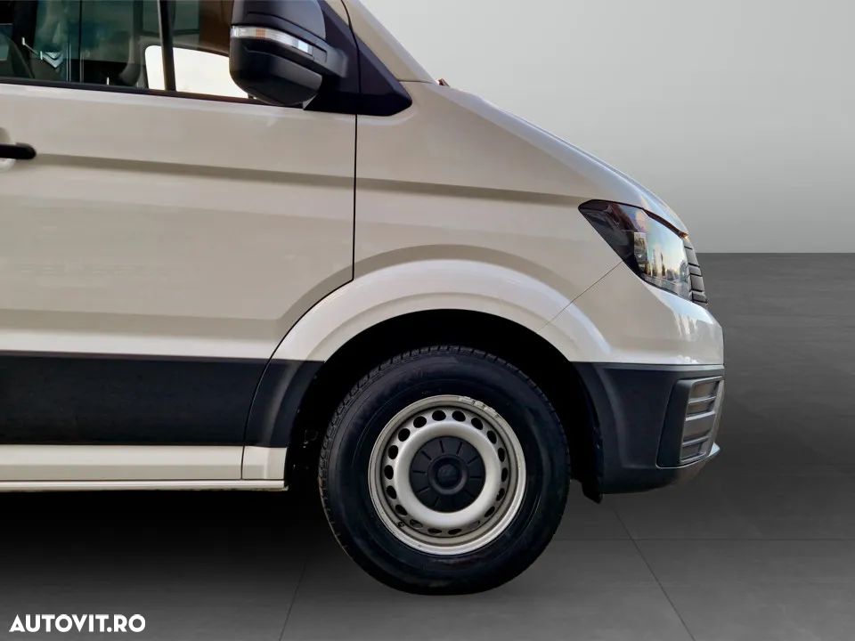 Volkswagen Crafter - 11