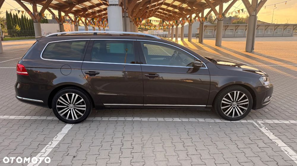 Volkswagen Passat 2.0 TDI Highline - 4