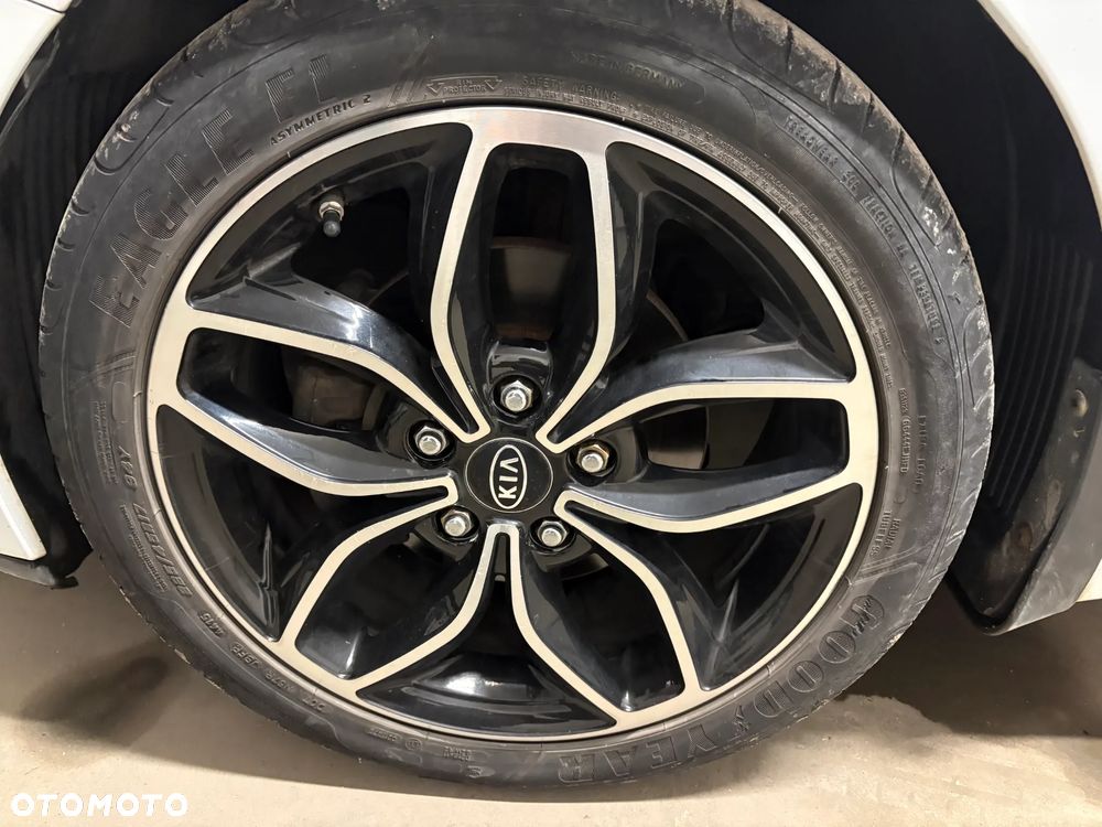 Kia Ceed - 18
