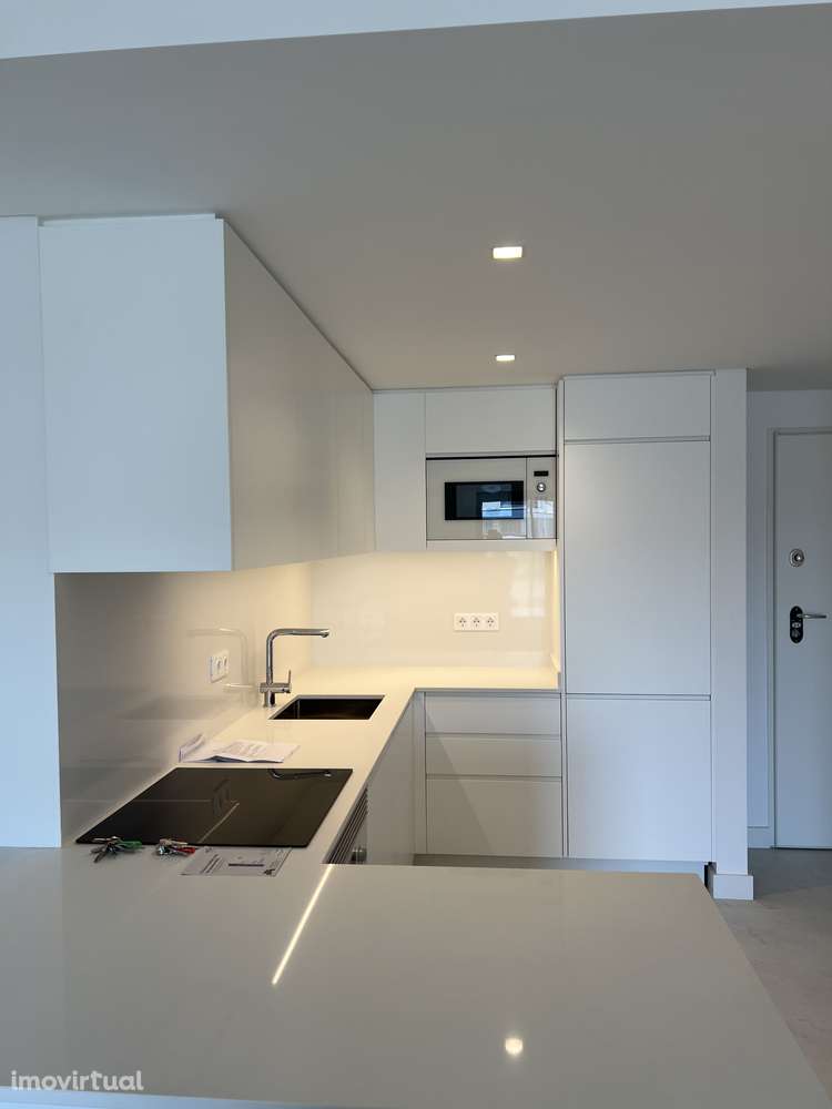 Exclusivo Apartamento T2 em Condominio de Luxo - Grande imagem: 5/32