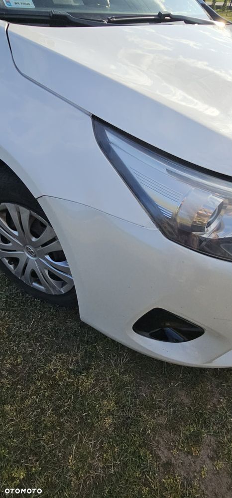 Toyota Avensis 1.8 Active - 18