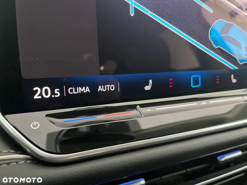 Volkswagen Passat Variant 1.5 TSI EVO Elegance DSG - 34