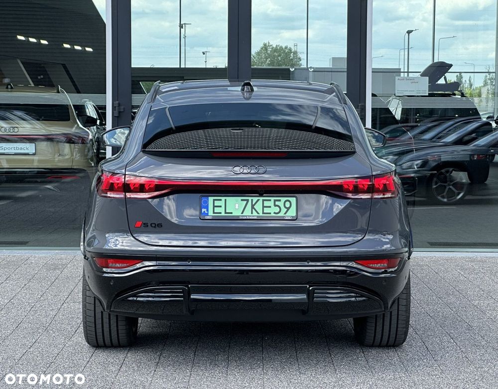 Audi SQ6 Sportback e-tron - 8