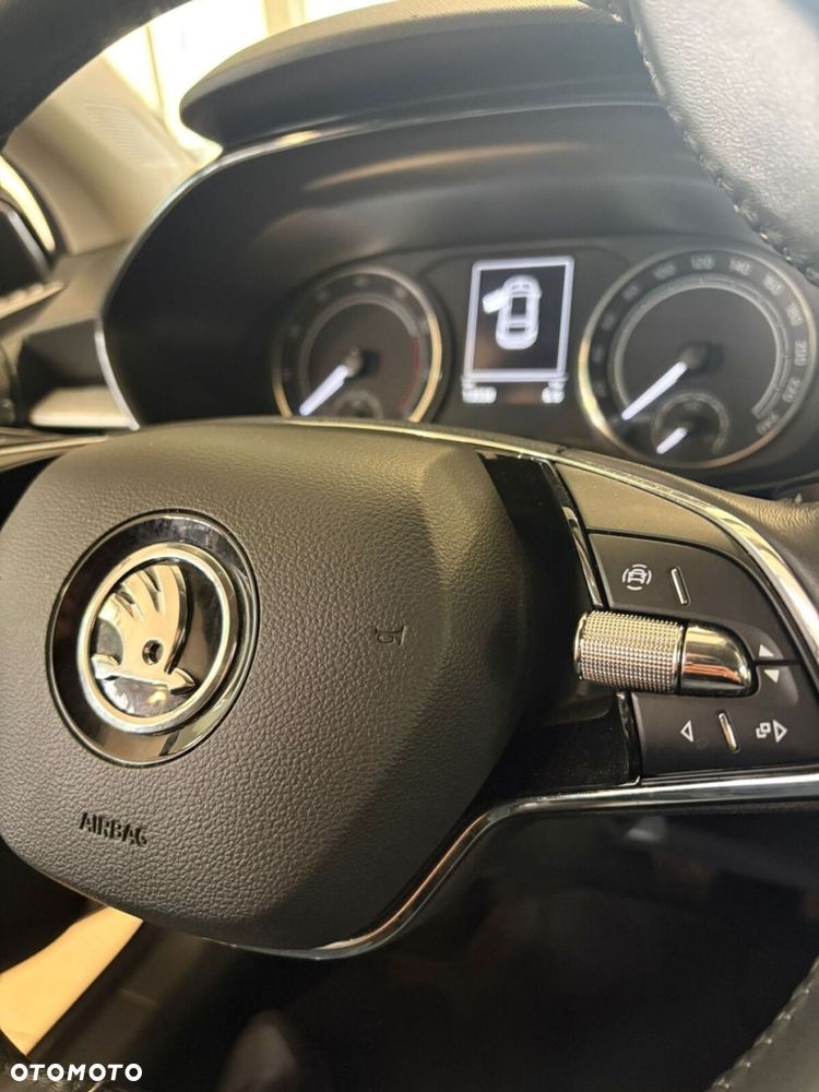 Skoda Fabia 1.0 TSI Ambition - 12