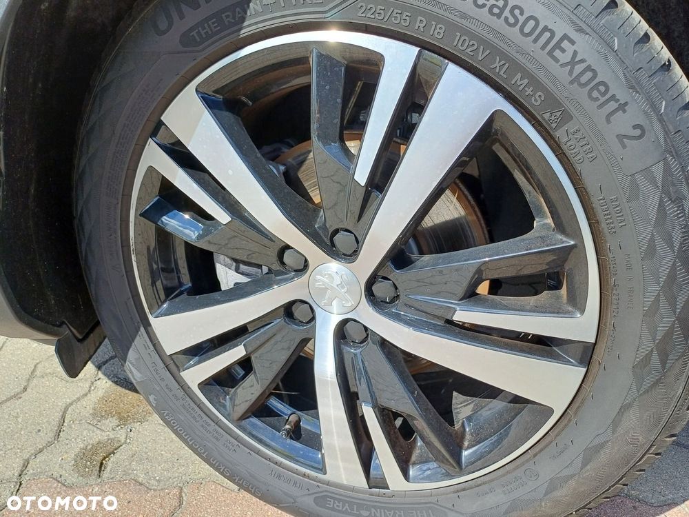 Peugeot 3008 1.2 PureTech GT S&S EAT8 - 9