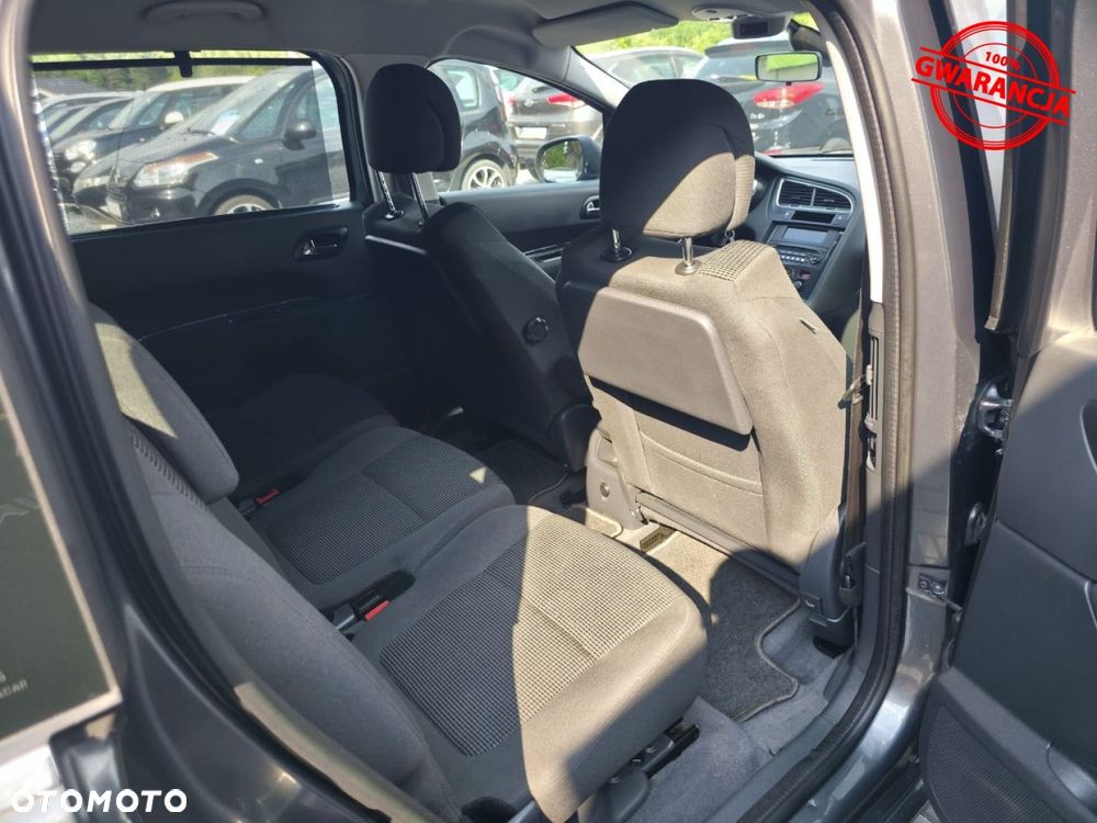 Peugeot 5008 - 22
