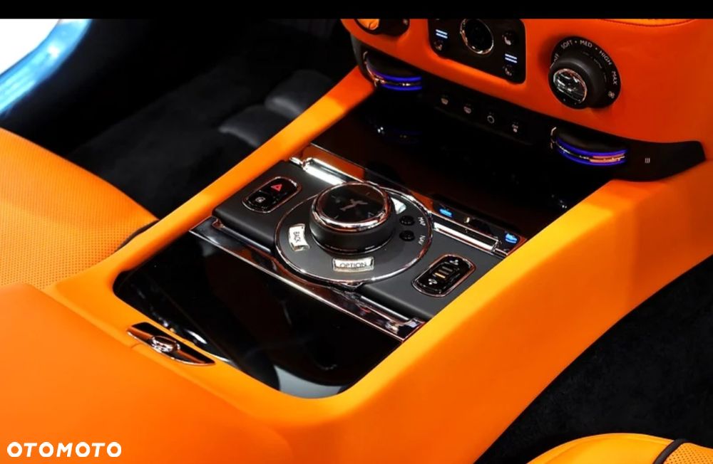 Rolls-Royce Wraith Black Badge - 23