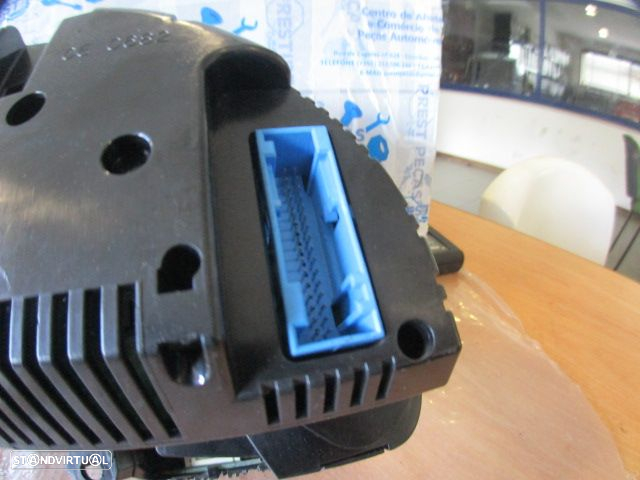 Quadrante 0263626035 8E0920900K  AUDI A4 B6 2003 1.9TDI 130CV 4P AZUL KM/H  DIGITAL AUDI A4  8E FASE 1 2003 1.9TDI 130CV 4P PRETO - 4