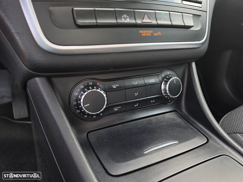 Mercedes-Benz GLA 200 CDI Urban Aut. - 30