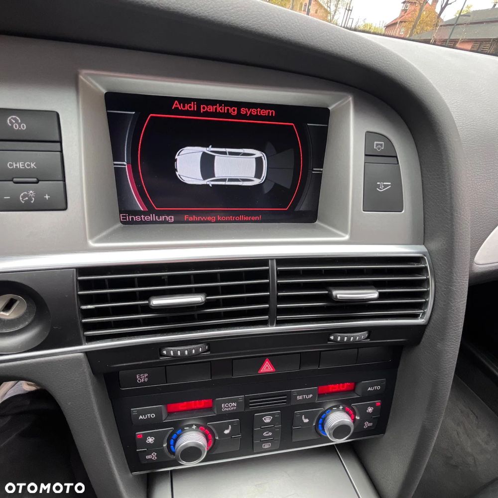 Audi A6 Avant 3.0 TDI DPF quattro tiptronic - 14