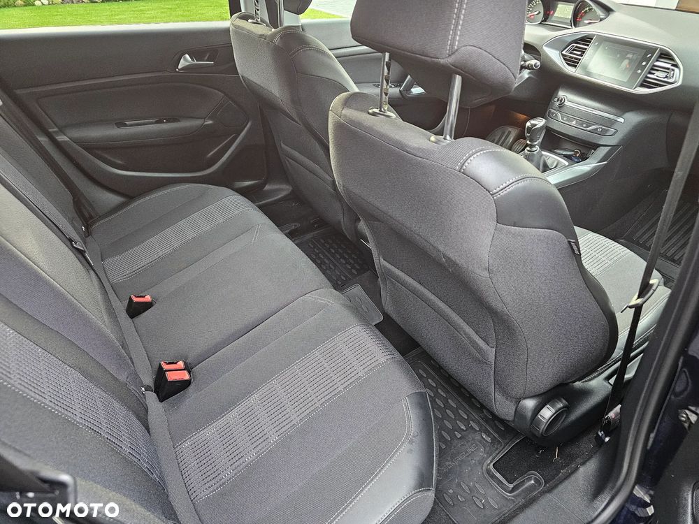 Peugeot 308 BlueHDi 130 Stop & Start Allure - 12