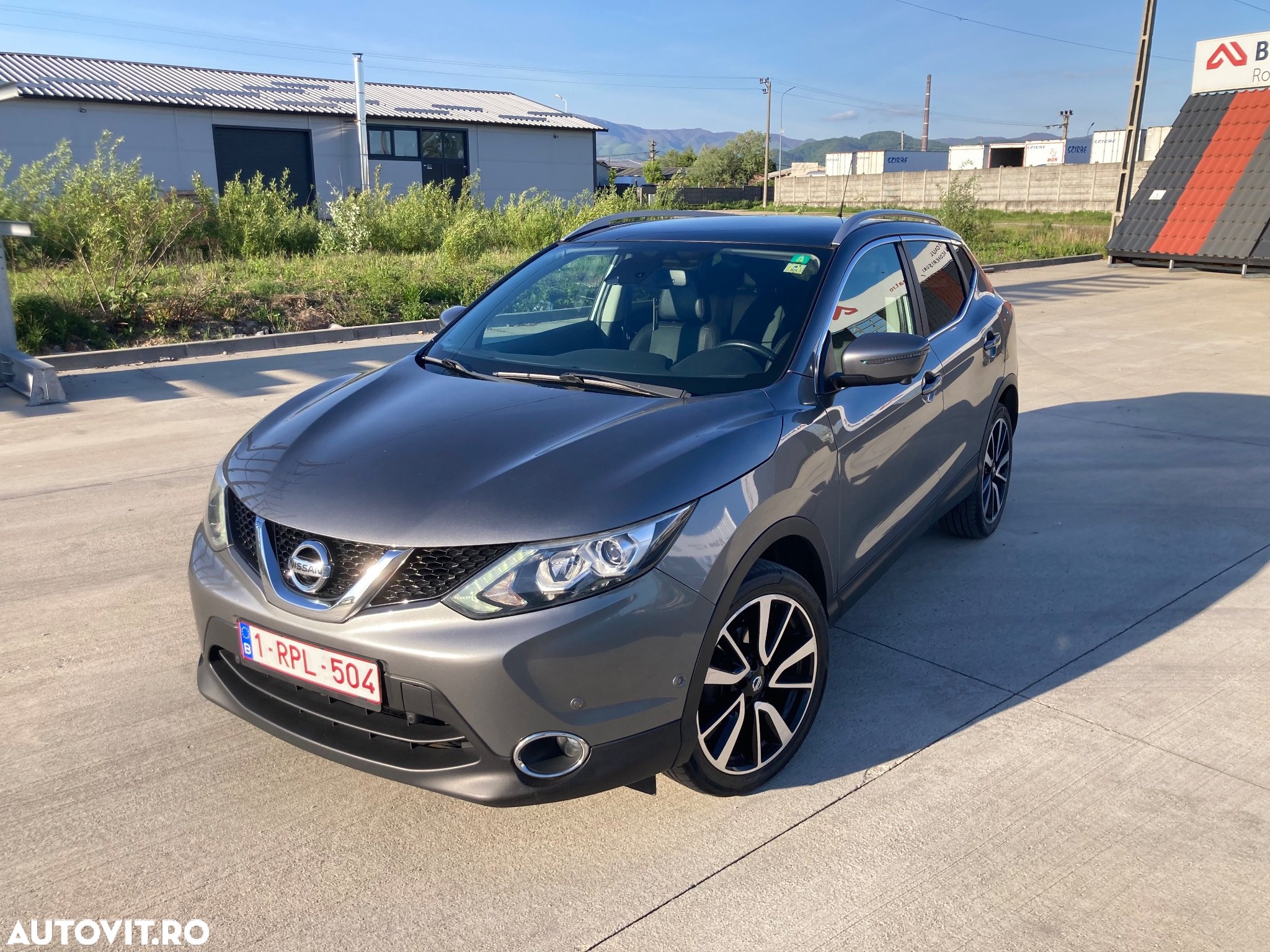Nissan Qashqai 1.6 DCI Start/Stop X-TRONIC Tekna - 6