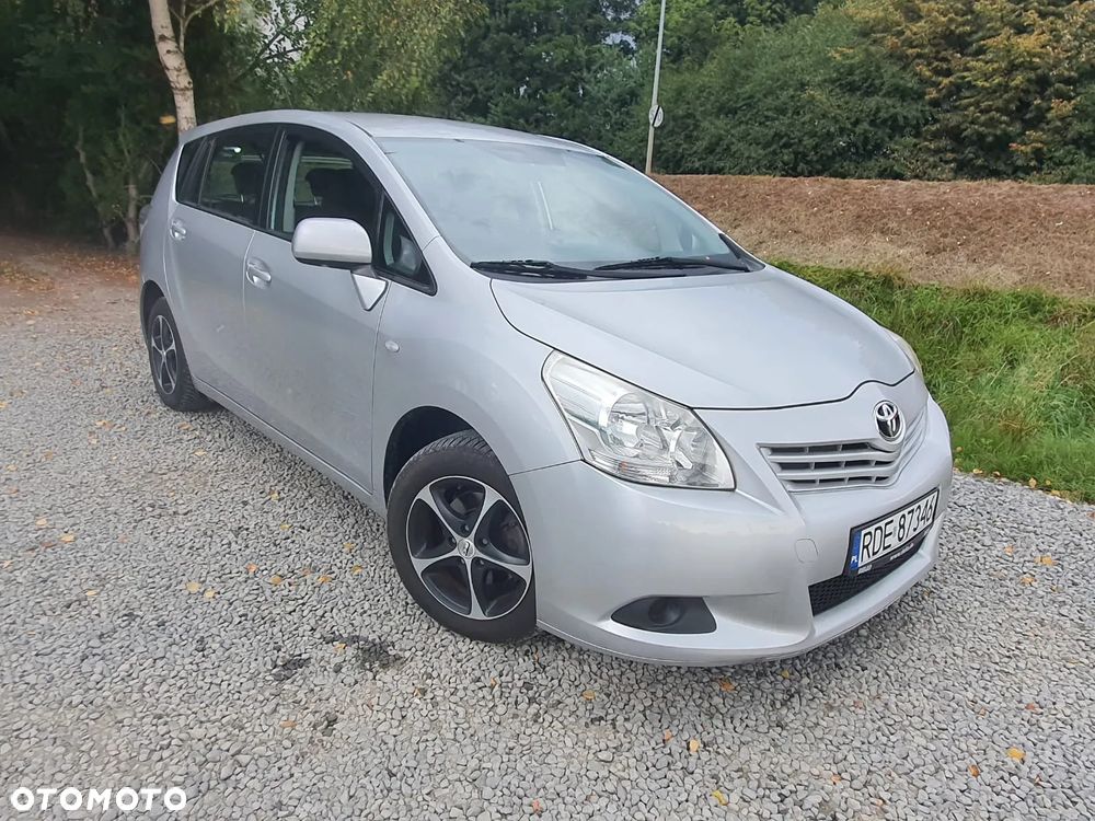 Toyota Verso 1.6 Luna - 3