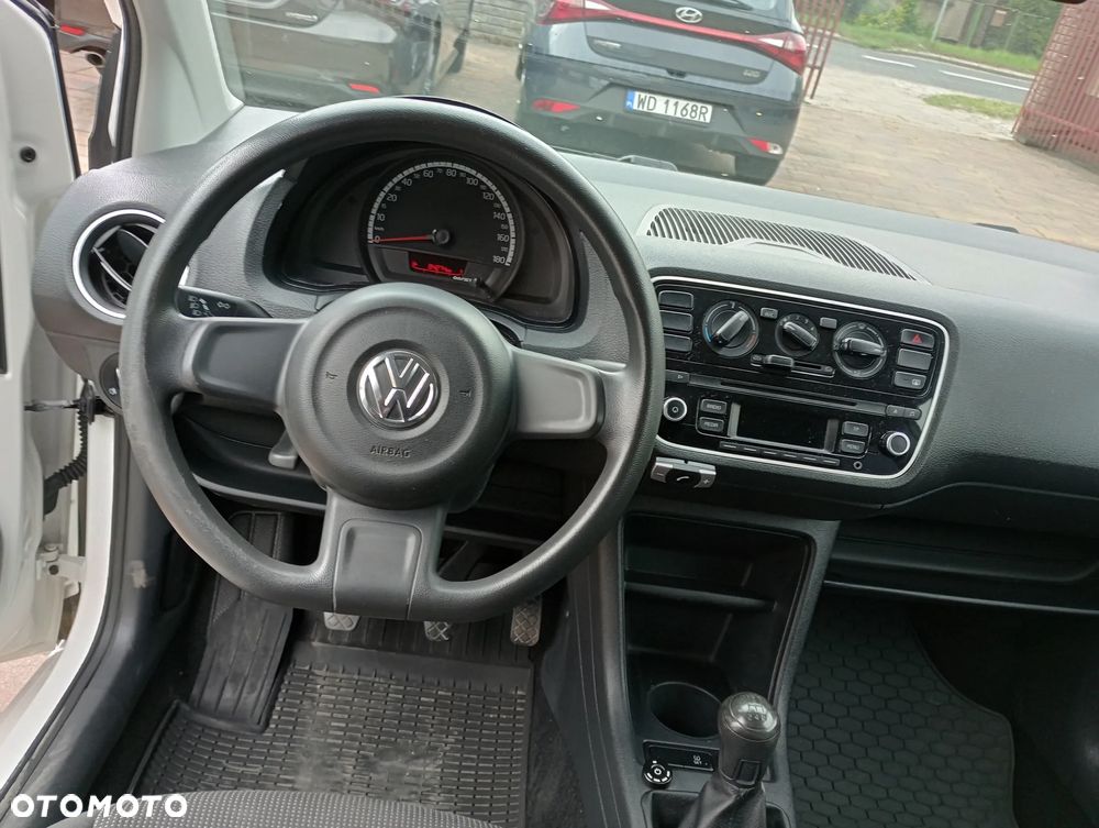 Volkswagen up! - 11