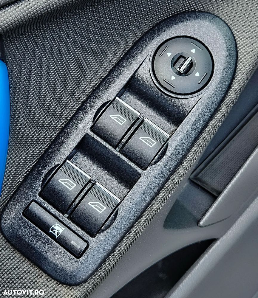 Ford Kuga 2.0 TDCi 4x4 White Magic - 10