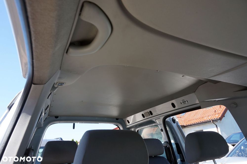 PODSUFITKA CADDY III PH1 2K0867501T 2K0867517K VOLKSWAGEN 2003-2010 - 2