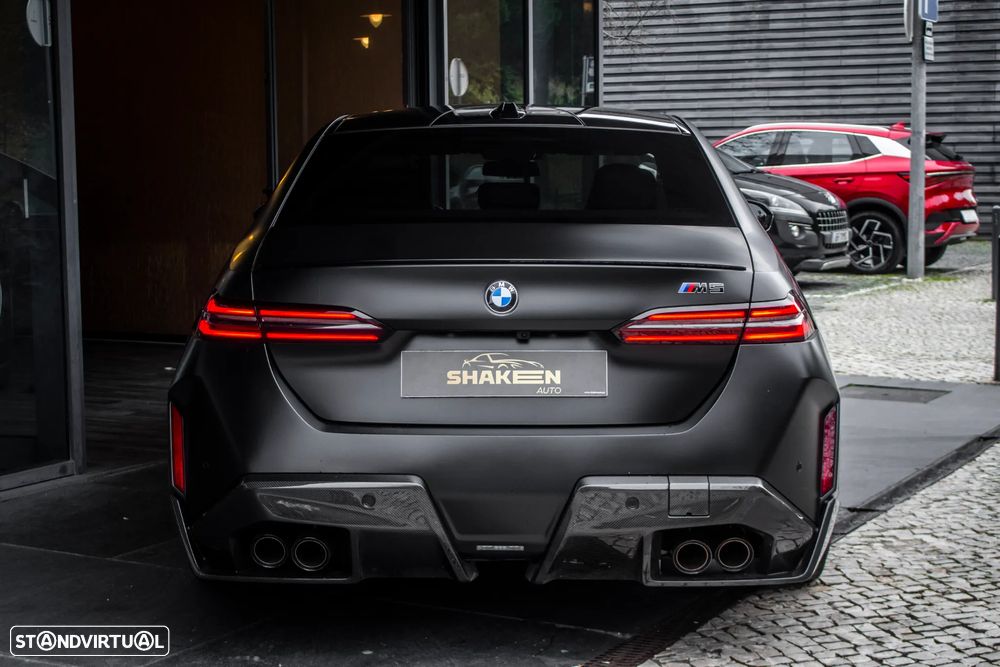 BMW M5 xDrive - 10