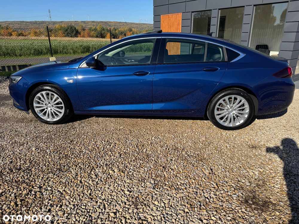 Opel Insignia 2.0 BiTurbo D 4x4 Automatik Ultimate 120 Jahre - 8