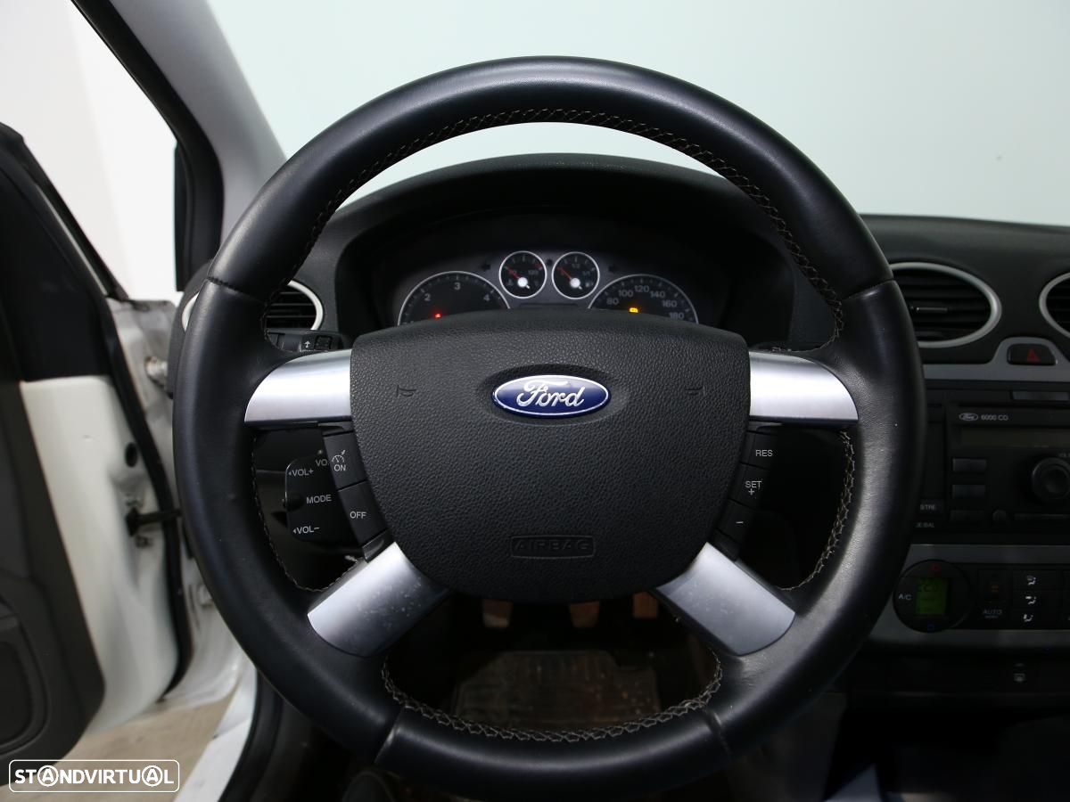 Ford Focus 1.8 TDCi Ambiente - 10