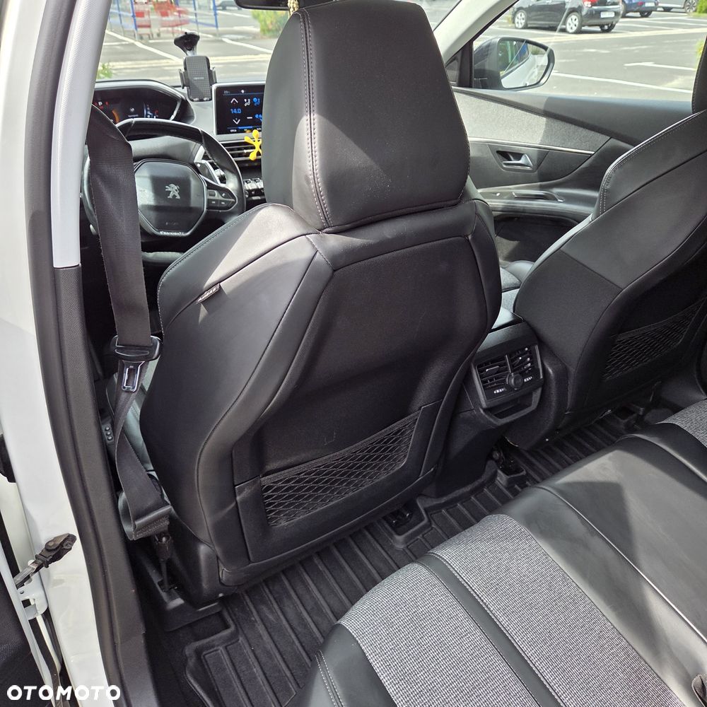 Peugeot 3008 1.5 BlueHDi Allure S&S EAT8 - 8