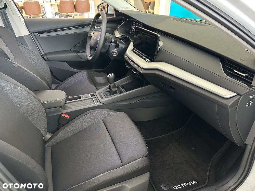 Skoda Octavia 1.5 TSI mHEV Edition 130 Essence DSG - 12