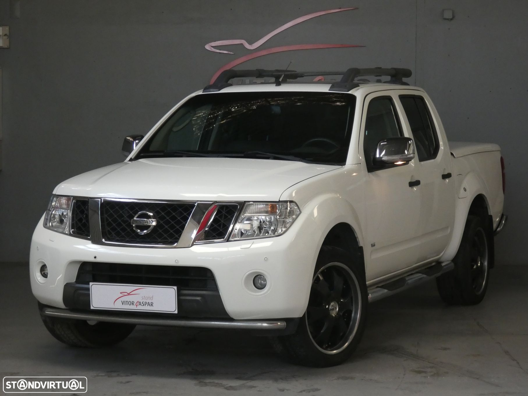 Nissan Navara 3.0 dCi V6 CD LE Hi-T.+P.Pr.AT 4WD - 2