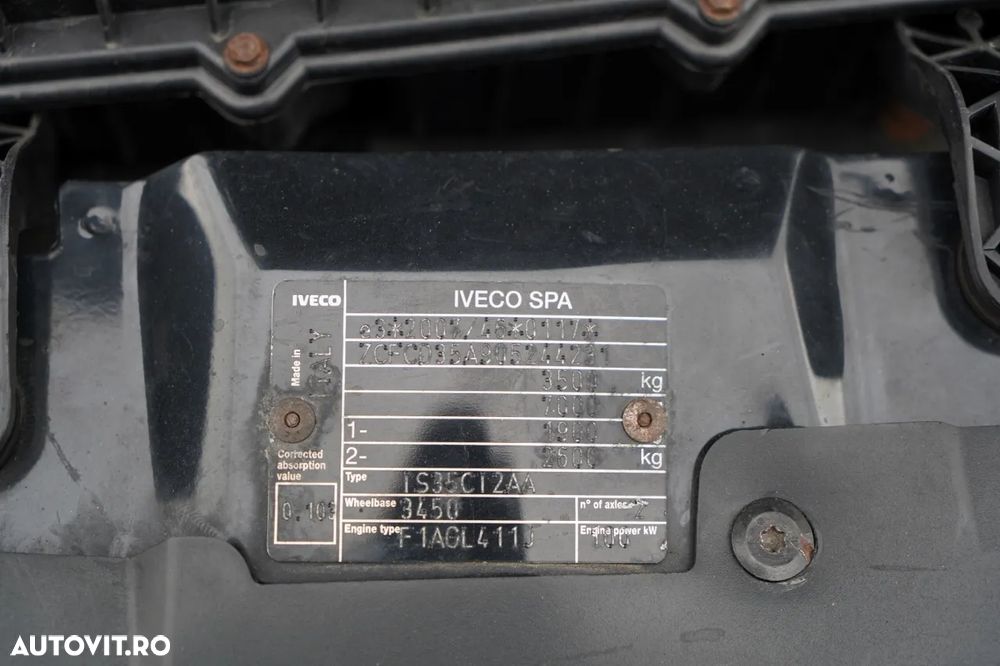 Iveco DAILY 35-140 / BASCULATOR / CU TRACȚIE MÂNĂ / DOUĂ TRACȚII / MANUAL / 6 LOCURI / - 35