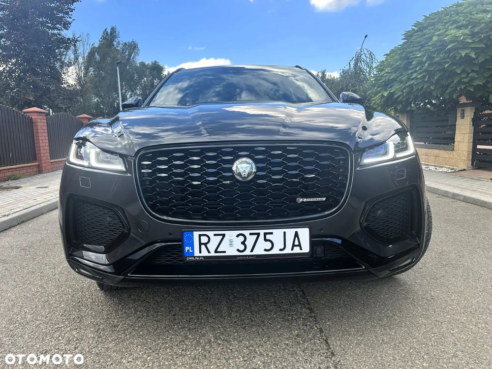 Jaguar F-Pace - 12