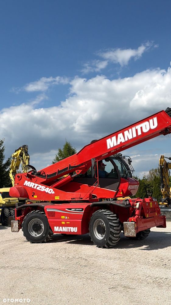 Manitou Ładowarka teleskopowa MANITOU ROTO Mrt 2540 + Privilage 360° obrotowa 2150 2550 1840 PILOT sterowania Kosz Widły manitka silnik Mercedes 2015r Wciagarka dźwig 1 właściciel KLIMA serwisowana Merlo - 22