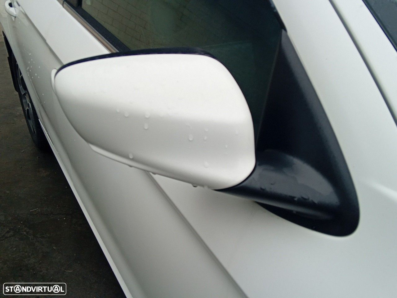 Retrovisor / espelho direito CITROËN C-Elysee - 1