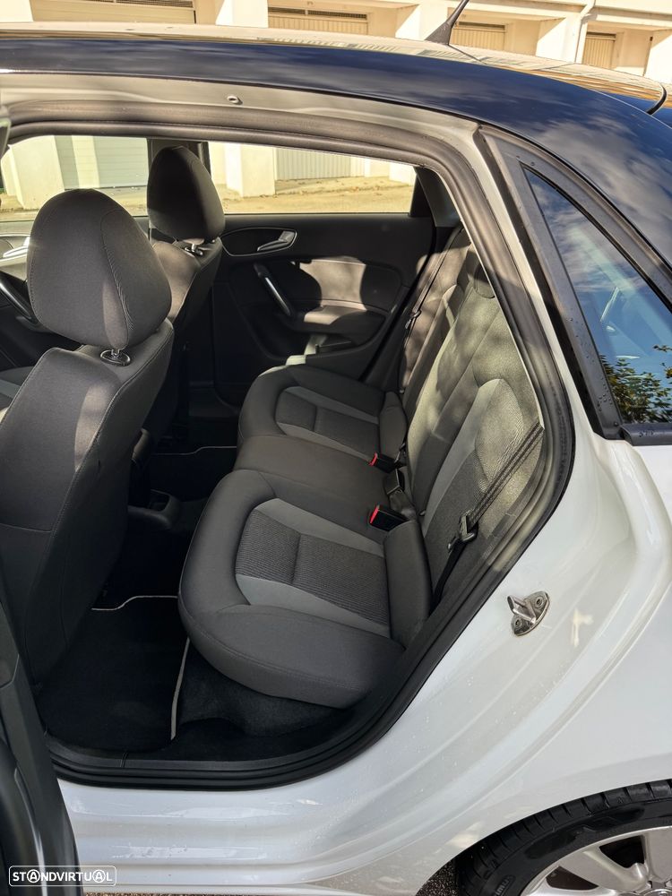 Audi A1 Sportback 1.4 TDI Design - 23