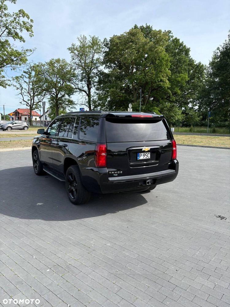 Chevrolet Tahoe - 32