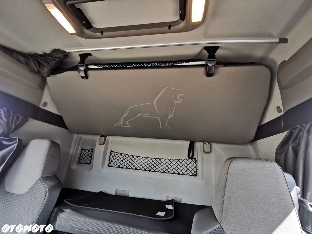 MAN MAN TGL 12.250 4X2 BL CH - 17