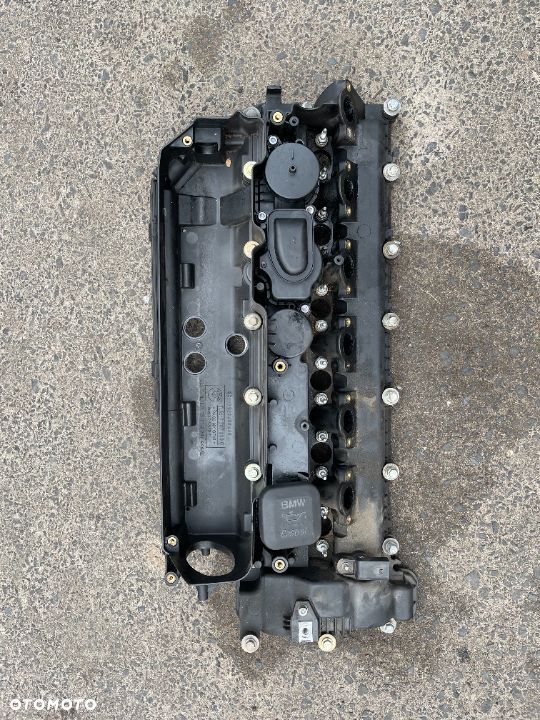 Pokrywa zaworów odma Bmw m57 2.5d 3.0d śrubki - 1