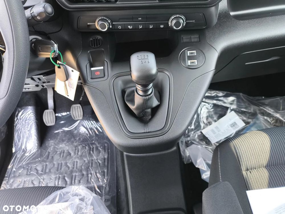 Fiat Doblo Van XL 100KM Seria 4 - 10