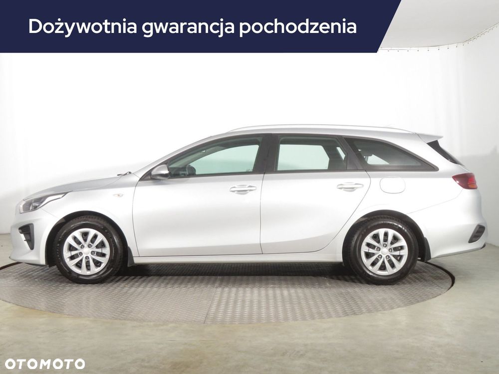Kia Ceed - 4
