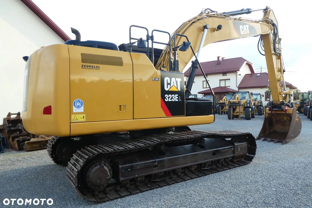 Caterpillar 323 EL Z NIEMIEC DWIE ŁYŻKI - 5