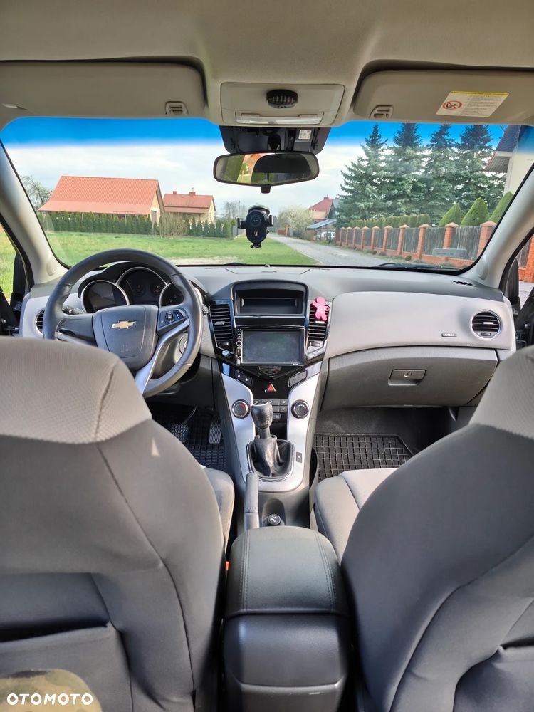 Chevrolet Cruze 2.0 VDCi LS - 12