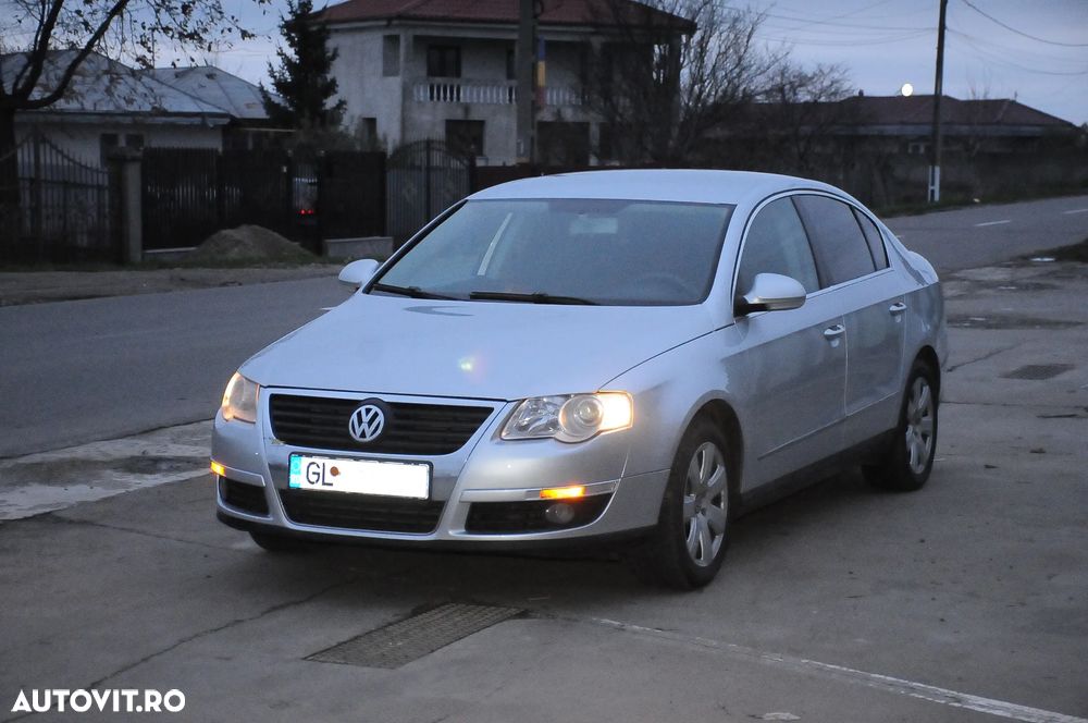Volkswagen Passat - 2