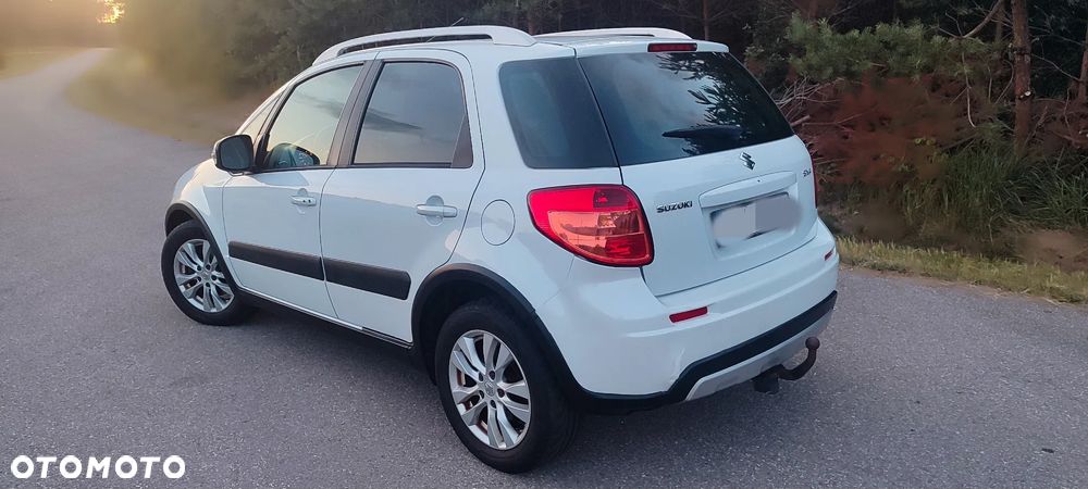 Suzuki SX4 1.6 Comfort - 4