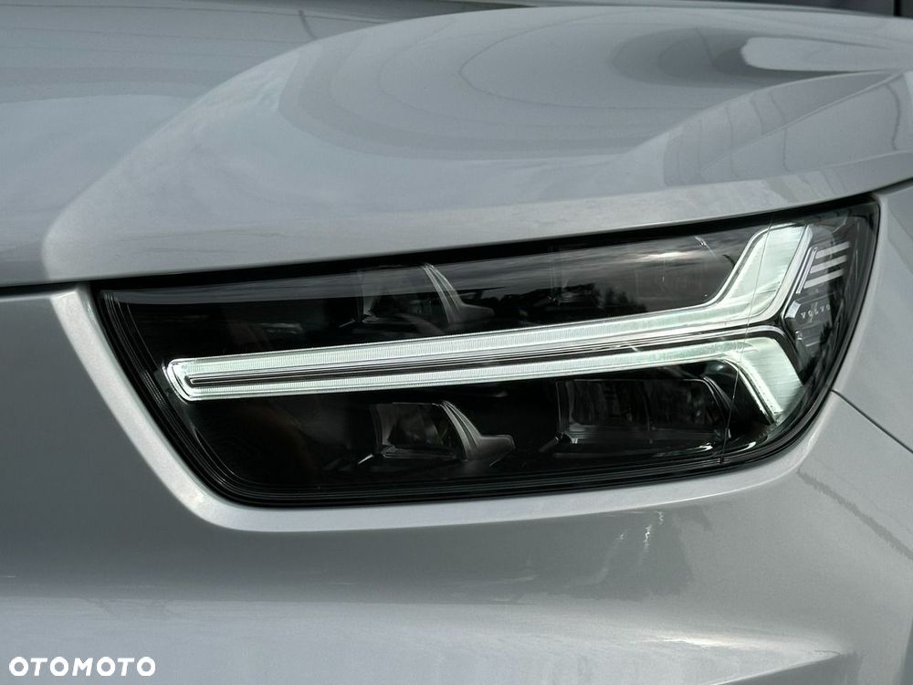 Volvo XC 40 - 5