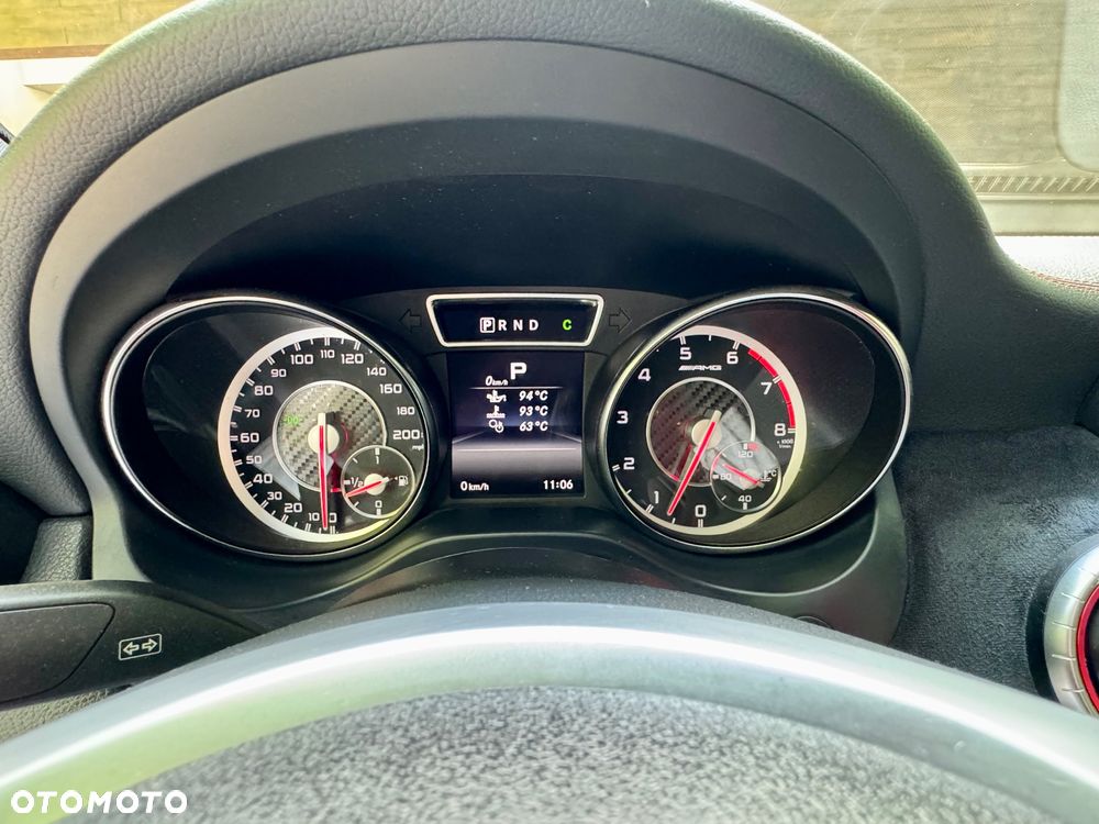 Mercedes-Benz CLA 45 AMG 4Matic 7G-DCT - 16