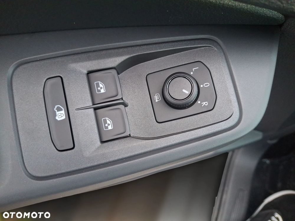Volkswagen Caddy - 26