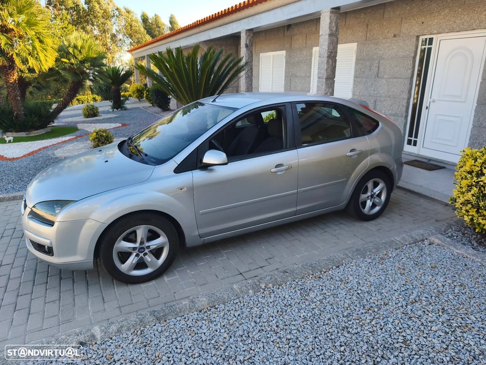 Ford Focus - 2