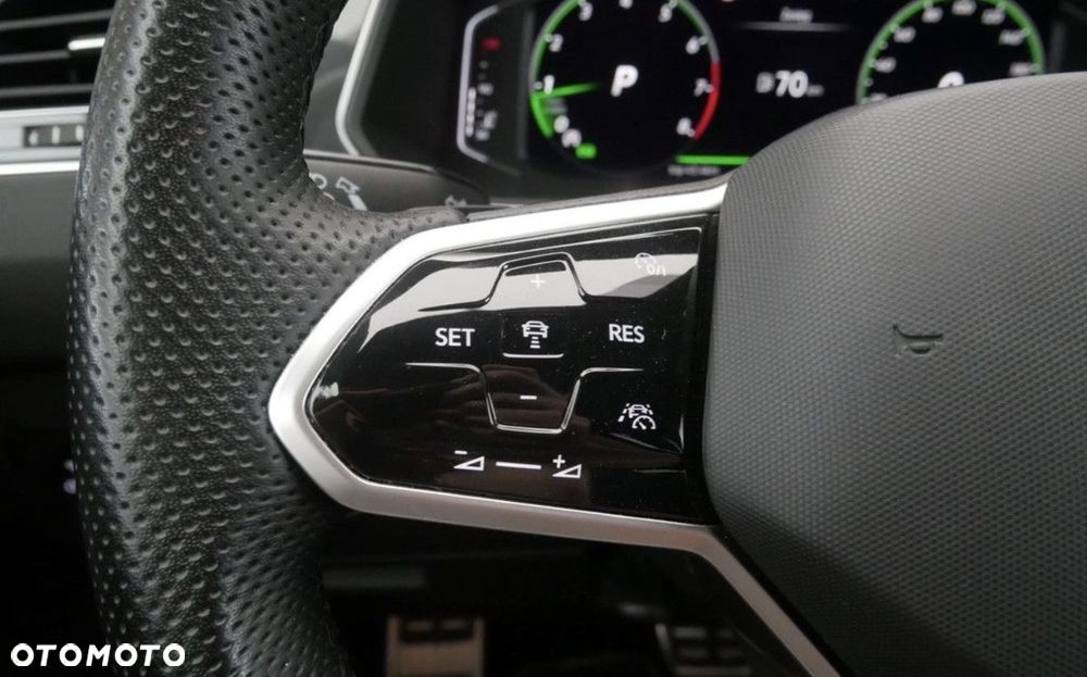 Volkswagen Tiguan 2.0 TSI 4Mot R-Line DSG - 4