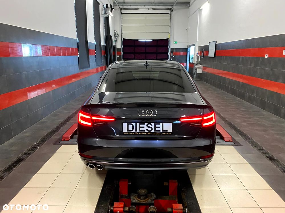 Audi A4 Limousine 2.0 TDI S tronic - 12