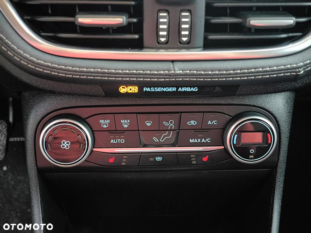 Ford Fiesta 1.0 EcoBoost S&S VIGNALE - 19
