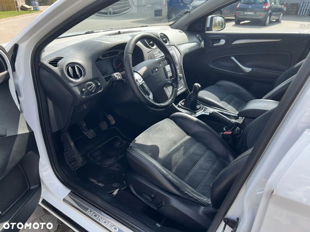 Ford Mondeo 2.0 Titanium - 9